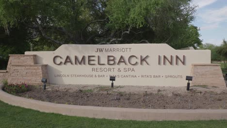 Pan-shot-of-JW-Marriott-Scottsdale-Camelback-Inn-Resort-and-Spa