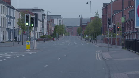 Belfast-City-in-Covid-Lockdown,-May-2020