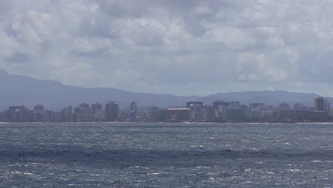 San-Juan,-Puerto-Rico-Vom-Meer