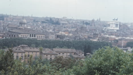 Blick-Auf-Den-Stadtteil-Trastevere-In-Rom-Vom-Janicula-Hügel-An-Einem-Sommertag