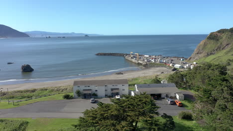 Castaway-By-The-Sea-Motel-En-Port-Orford,-Oregón