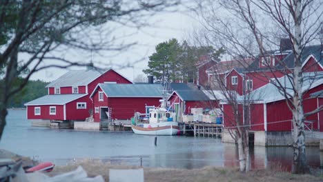 Experience-the-charm-of-a-Swedish-Archipelago-village-with-handheld-spring-footage