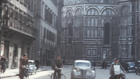 Police-Officer-Directs-Traffic-in-Front-of-Saint-Mary-of-the-Fiore-in-Florence