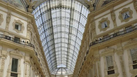 Centro-Comercial-De-Milán-Galería-Vittorio-Emanuele,-Italia