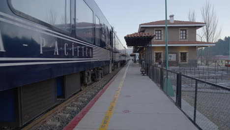 Joya-Histórica-De-Chihuahua---Tren-Chepe-En-Creel,-México