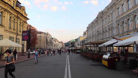 Historic-neighborhood-in-Kyiv-city-Ukraine,-people-walking,-4K-static-shot