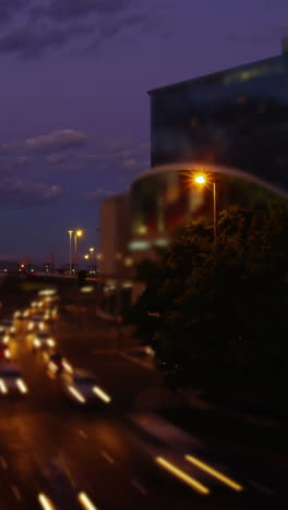 Time-lapse-of-cars-moving-on-street