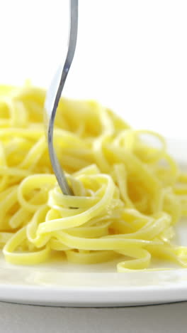 Close-up-of-cooked-pasta-on-plate