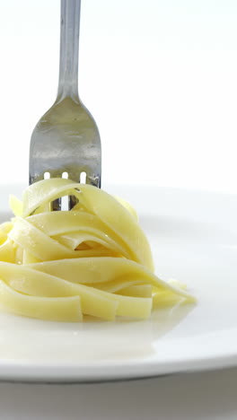 Close-up-of-cooked-pasta-on-plate