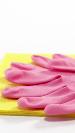 Cleaning-sponge,-cloth-and-gloves