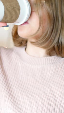 Woman-reading-a-novel-while-having-coffee