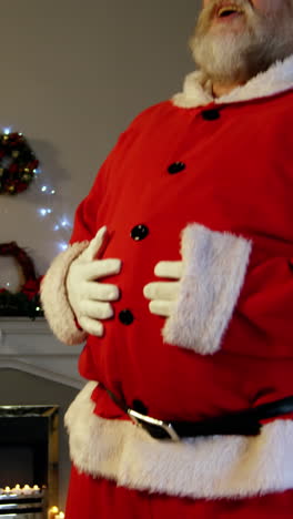 Santa-claus-with-hands-on-belly