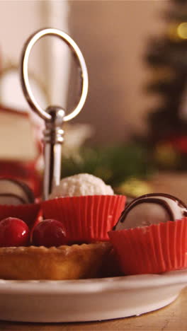 Various-christmas-desserts-on-plate