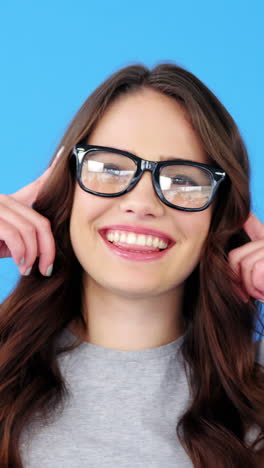 Beautiful-woman-in-spectacle-posing