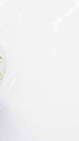 Chopped-vegetables-in-bowl