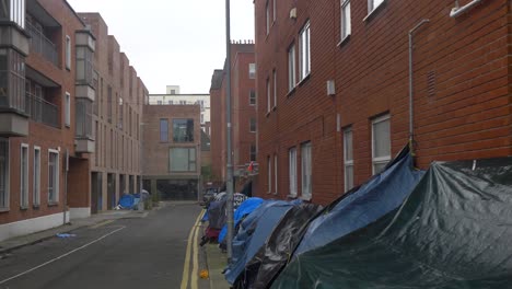 Street-Filled-With-Tents-For-Illegal-Immigrants-In-Dublin,-Ireland