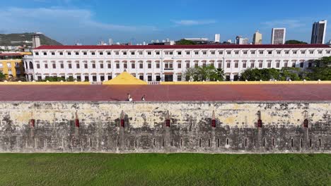 Ciudad-Amurallada-En-Cartagena-De-Indias-En-Bolívar-Colombia