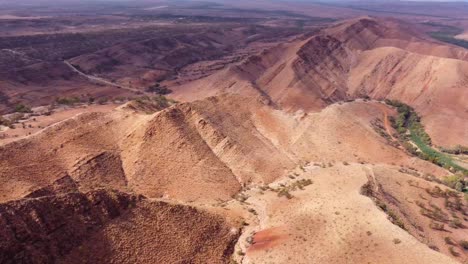 Aerial-panning-shot-of-the-Flinders-Ranges-and-Aroona-Dam-in-South-Australia