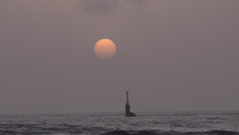 Watch-Tower-and-Sunset_carter-Road-Bandra