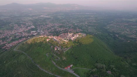 Aerial-establishing-Castel-San-Pietro-Romano-high-above,-Italy