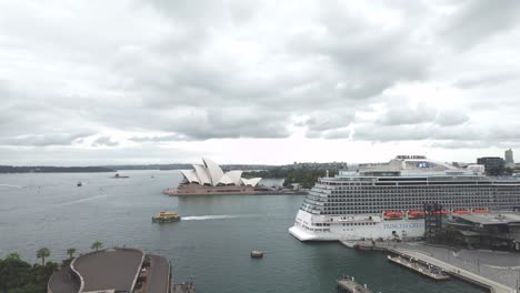 Hafen-Von-Sydney-An-Einem-Bewölkten-Tag