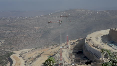 Nueva-Construcción-En-Rawabi,-Que-Fue-La-Primera-Ciudad-Planificada-Construida-Para-Y-Por-Palestinos-En-Cisjordania.