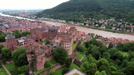 Ciudad-Alemana-De-Heidelberg,-Poco-Antes-De-La-Inundación,-Desastre-Natural