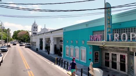 aerial-pullout-past-tropic-theatre-in-key-west-florida