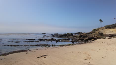 Wunderschöner-Strand-An-Der-Küste-Kaliforniens-–-4K-Bewertung