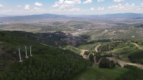 Lush-Green-Mountain-Range-with-Chairlift