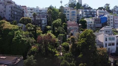 Aerial-close-up-rising-shot-of-the-Filbert-Steps-to-Coit-Tower-on-Telegraph-Hill-in-San-Francisco,-California