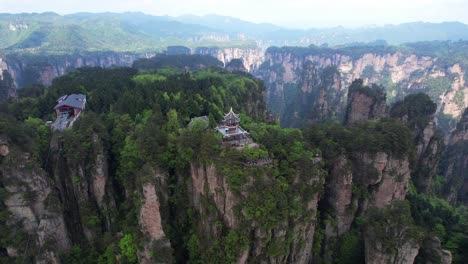 Aerial-vew-of-cable-car-station-in-Huangshi-Village,-Zhangjiajie-National-Forest-Park