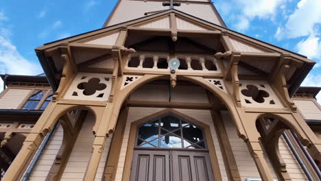 Vågan-Church-in-Lofoten,-Norway