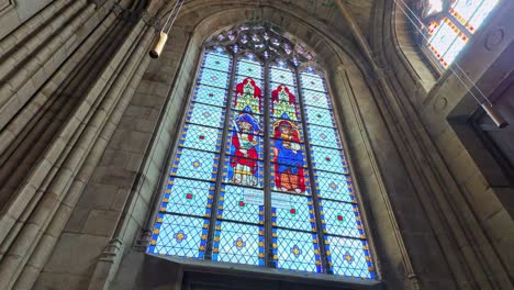 Stained-glass-windows-interior-of-Saint-Etienne-at-Limoges,-France