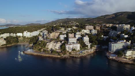 Aerial-View-Of-Resorts-And-Hotels-In-Bay-Of-Palma,-Mallorca,-Spain---Drone-Shot