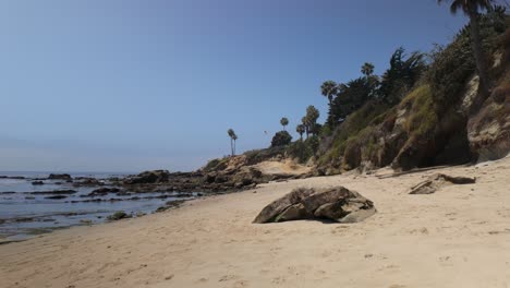 Wunderschöner-Strand-An-Der-Küste-Kaliforniens-–-4K-Bewertung