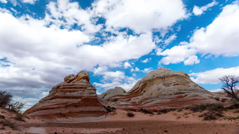 White-Pocket-Rock-Formations-At-Vermilion-Cliffs-National-Monument-In-Coconino-County,-Arizona