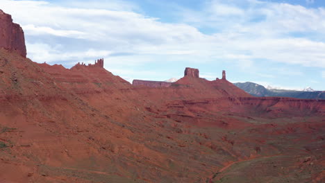 Aerial-view-of-Utah-Dessert,-Moab,-Parriot-Mesa-Rock-Formation