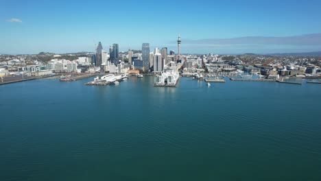 Skyscrapers-In-Auckland's-CBD-In-North-Island,-New-Zealand