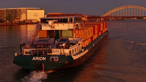 Bulk-carrier-Arion,-goods-transport,-vehicles,-Hendrik-Ido-Ambacht-bridge