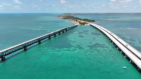 Antena-Sobre-Puentes-En-Los-Cayos-De-Florida.