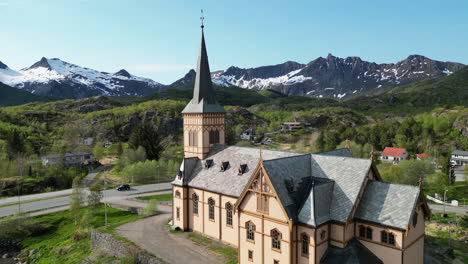 Lofoten-Inseln:-Luftbilder-Der-Vågan-Kirche