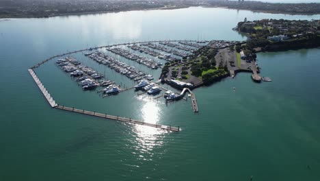 Boats-Docked-At-Bayswater-Marina-On-Sunny-Day-In-Auckland,-New-Zealand