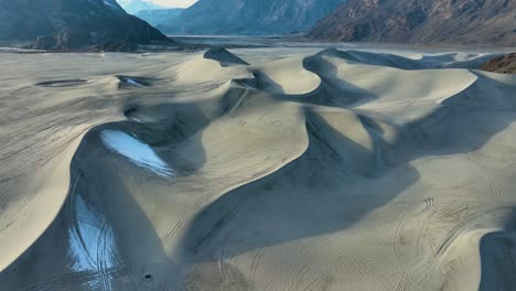 Pan-shot-of-texture-of-sand-dunes-of-Sarfaranga-Cold-Desert---Skardu-Valley-in-Pakistan