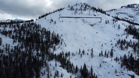 Approaching-Snowy-Mountain-in-the-Sierra-Nevadas-Near-Truckee,-California