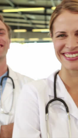 Portrait-of-smiling-medical-team