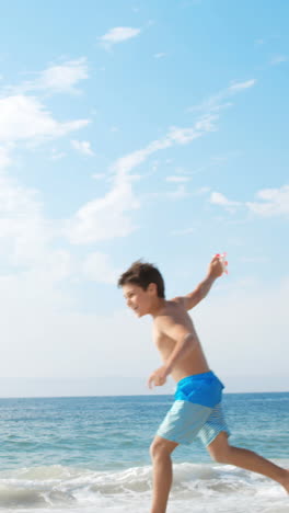 Father-and-son-playing-with-kite