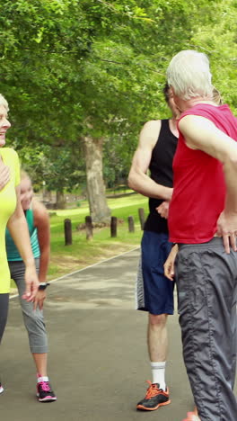 Athletic-group-running-at-the-park