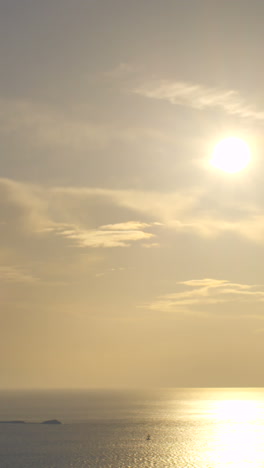 Sonne-Geht-über-Dem-Meer-Auf