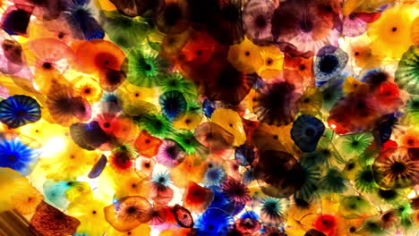 Abstract-Colorful-Glass-Flowers-Ceiling-in-Bellagio-Casino-Hotel,-Las-Vegas-USA